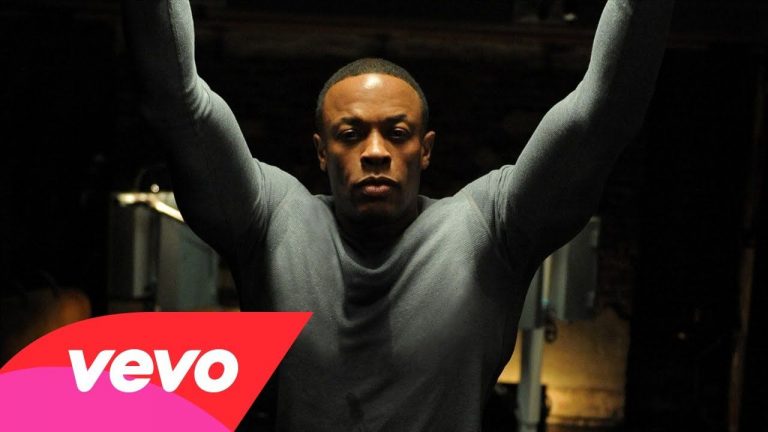 Dr. Dre ft. Eminem, Skylar Grey – I Need A Doctor (Explicit) [Official Video]